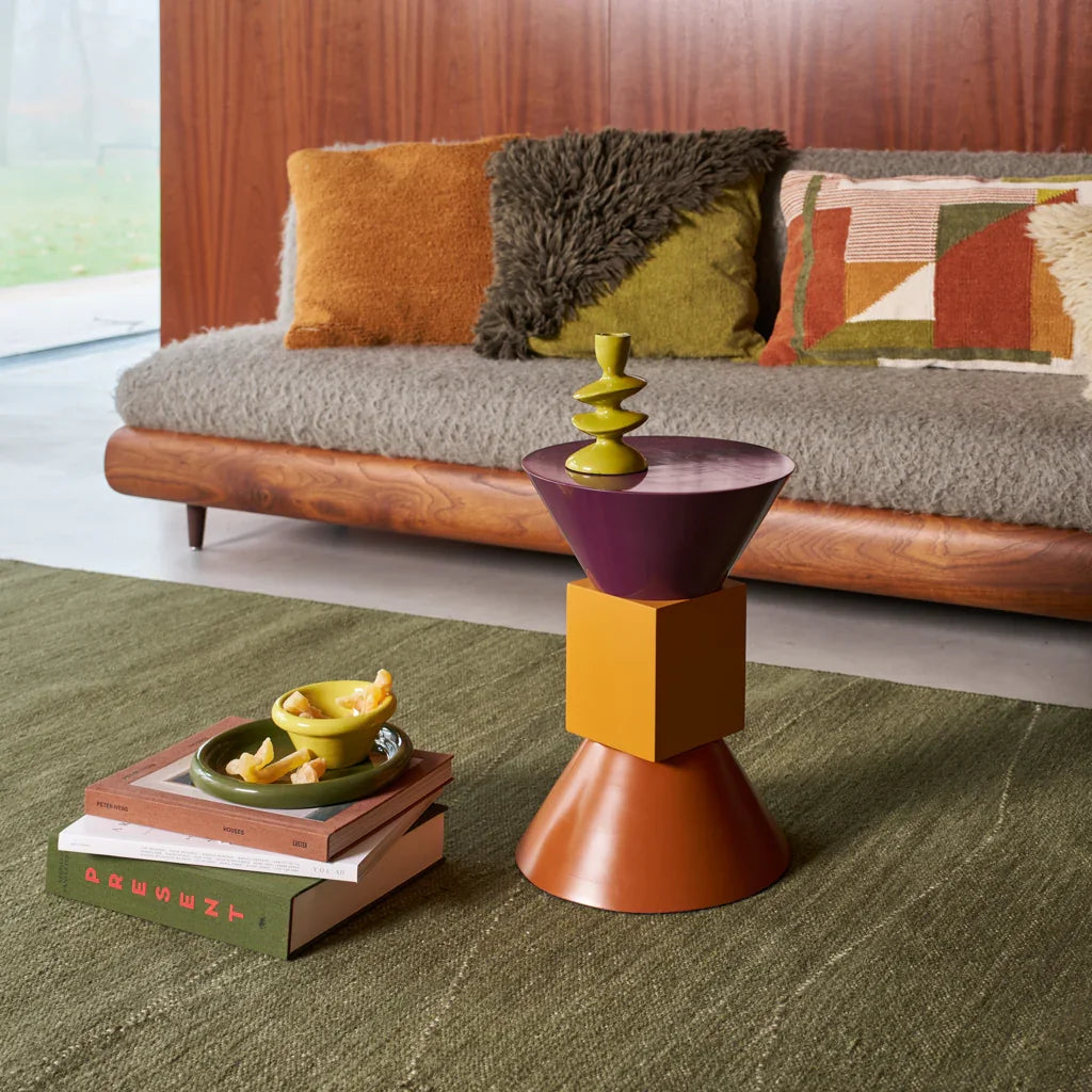 Urban Nature Culture | Kussen Sirle, Evergreen Sprig