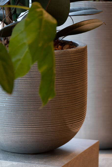 Pottery Pots - Bloempot Cody L, Donkergrijs Ø42 cm