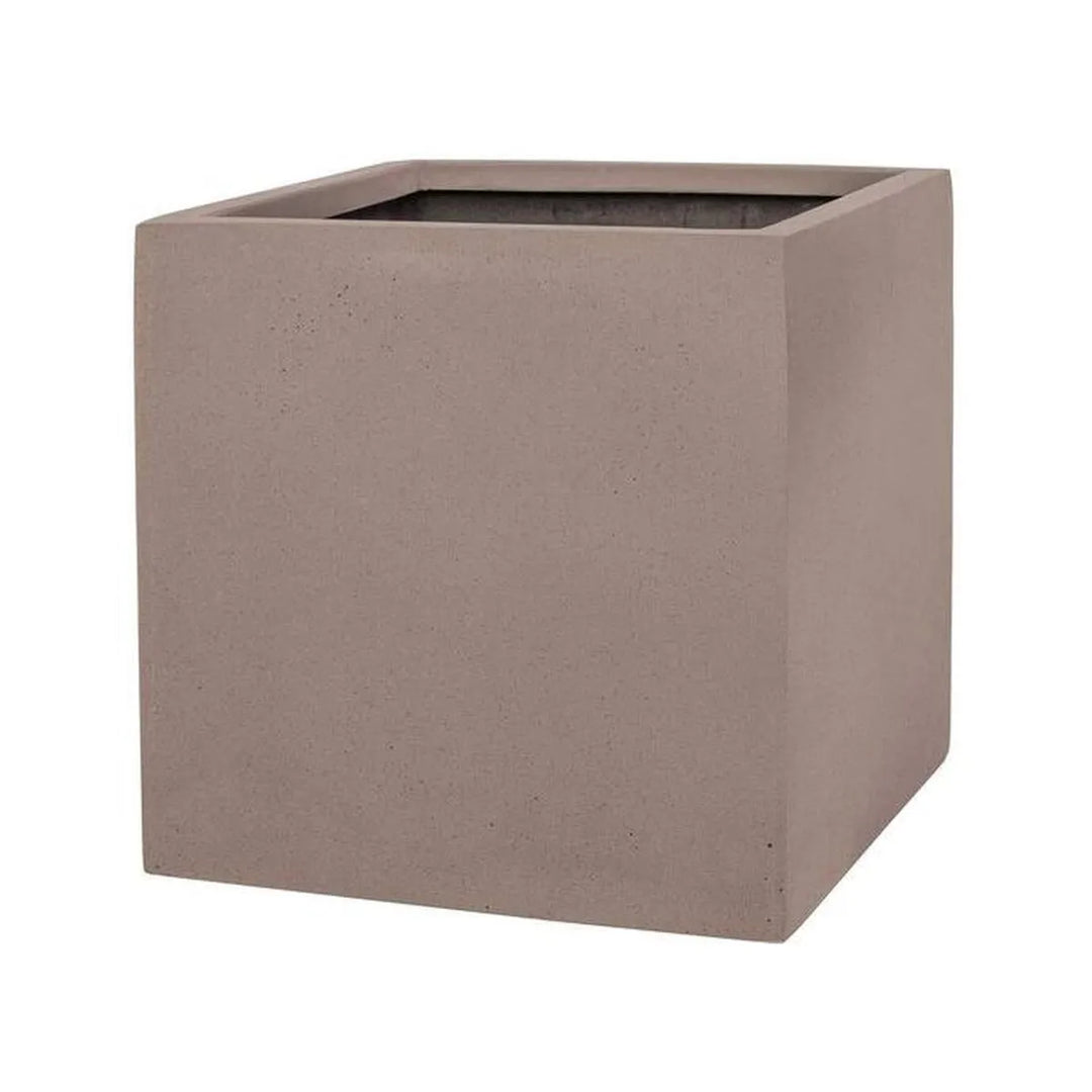 Block M, Taupe