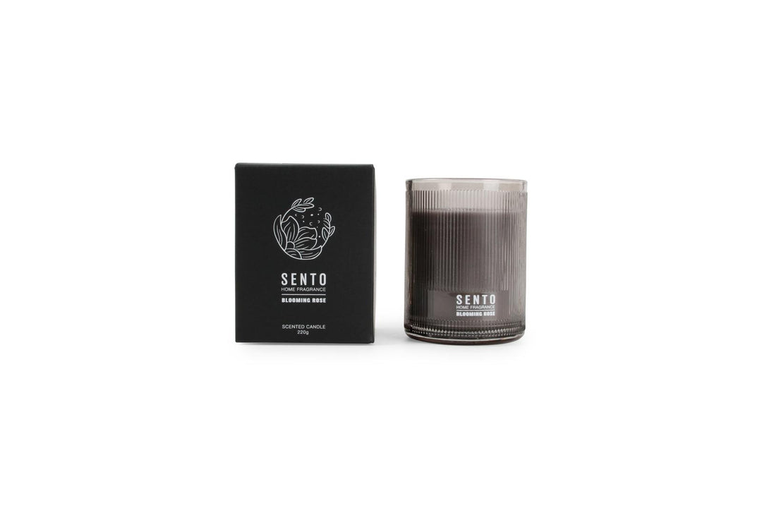 Geurkaars 220g blooming rose Sento