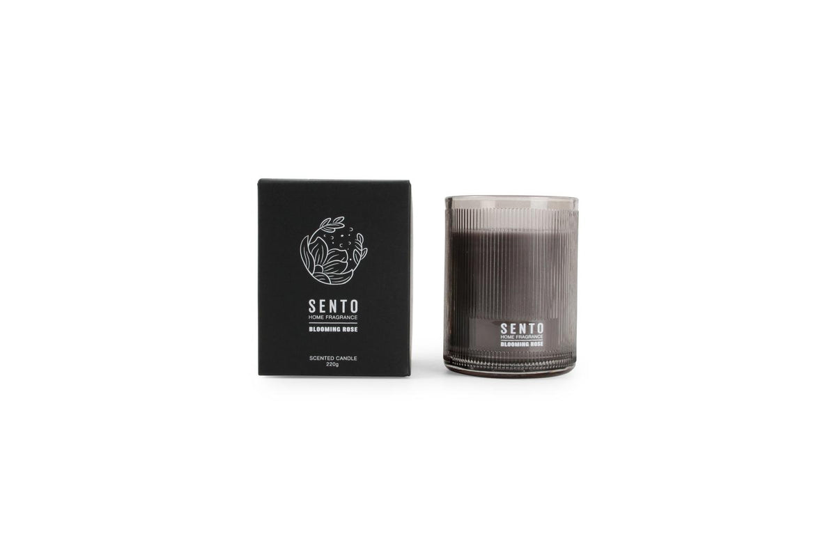 Geurkaars 220g blooming rose Sento
