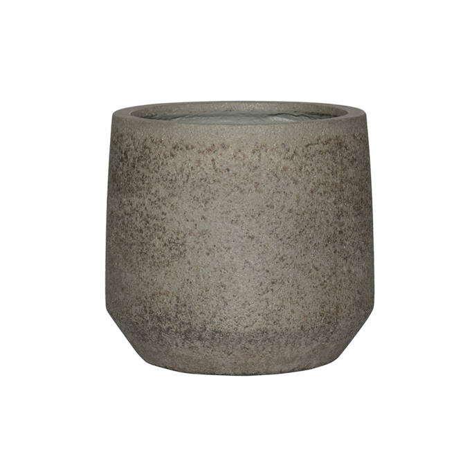 Harith M, Dioriet Grey