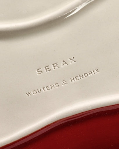 Serax - Wouters &amp; Hendrix - SERVEERSCHAAL M ROOD (per stuk)