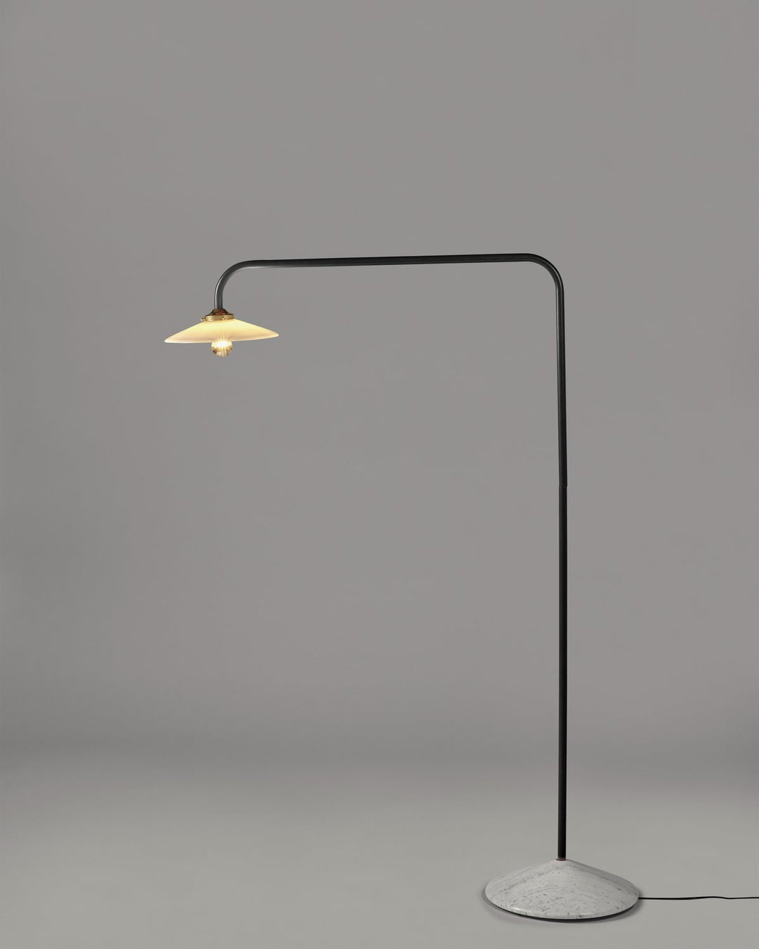Valerie Objects - Muller van Severen - Staande Lamp Marmer N°1 Zwart