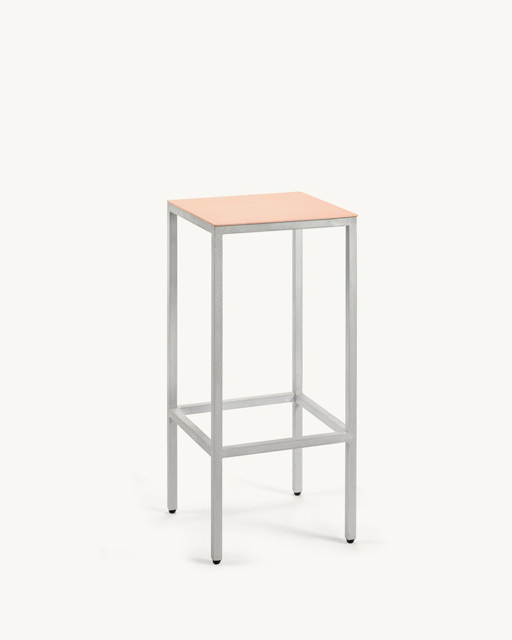 Valerie Objects - muller van severen - Barkrukken Barkruk L Roze