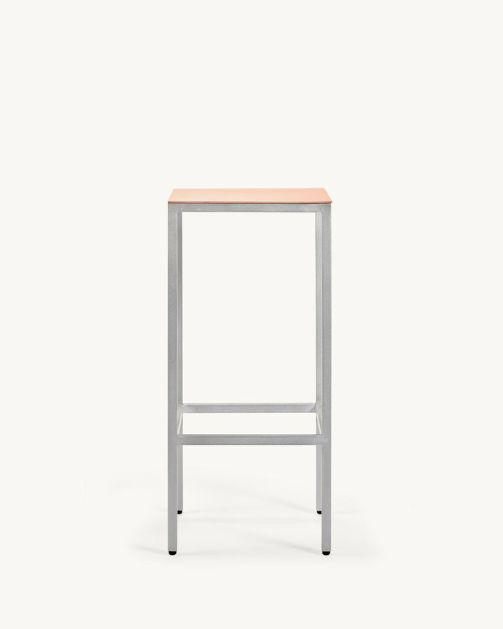 Valerie Objects - muller van severen - Barkrukken Barkruk L Roze
