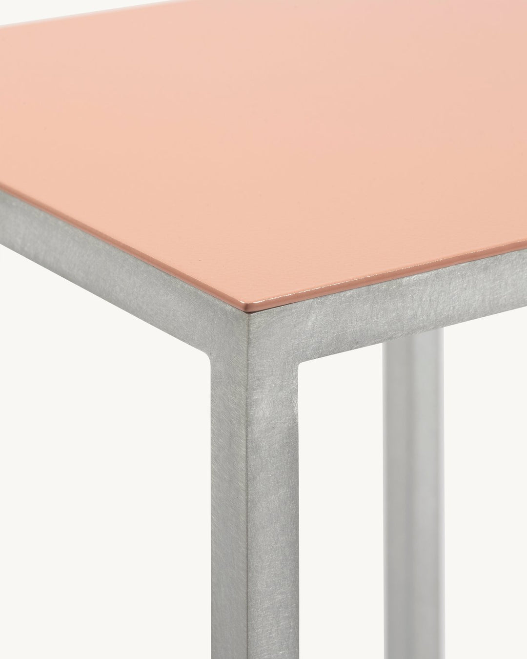Valerie Objects - muller van severen - Barkrukken Barkruk L Roze
