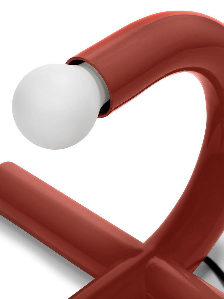 Valerie Objects - Piovenefabi - Tafellamp Rood La Tre E Mezzo Rossa