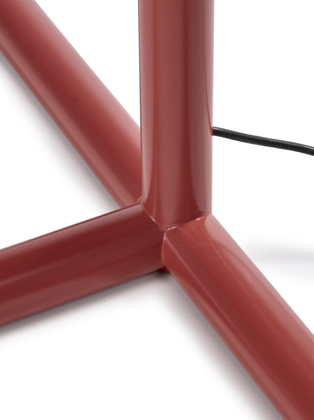 Valerie Objects - Piovenefabi - Staande Lamp Rood La Uno Rossa